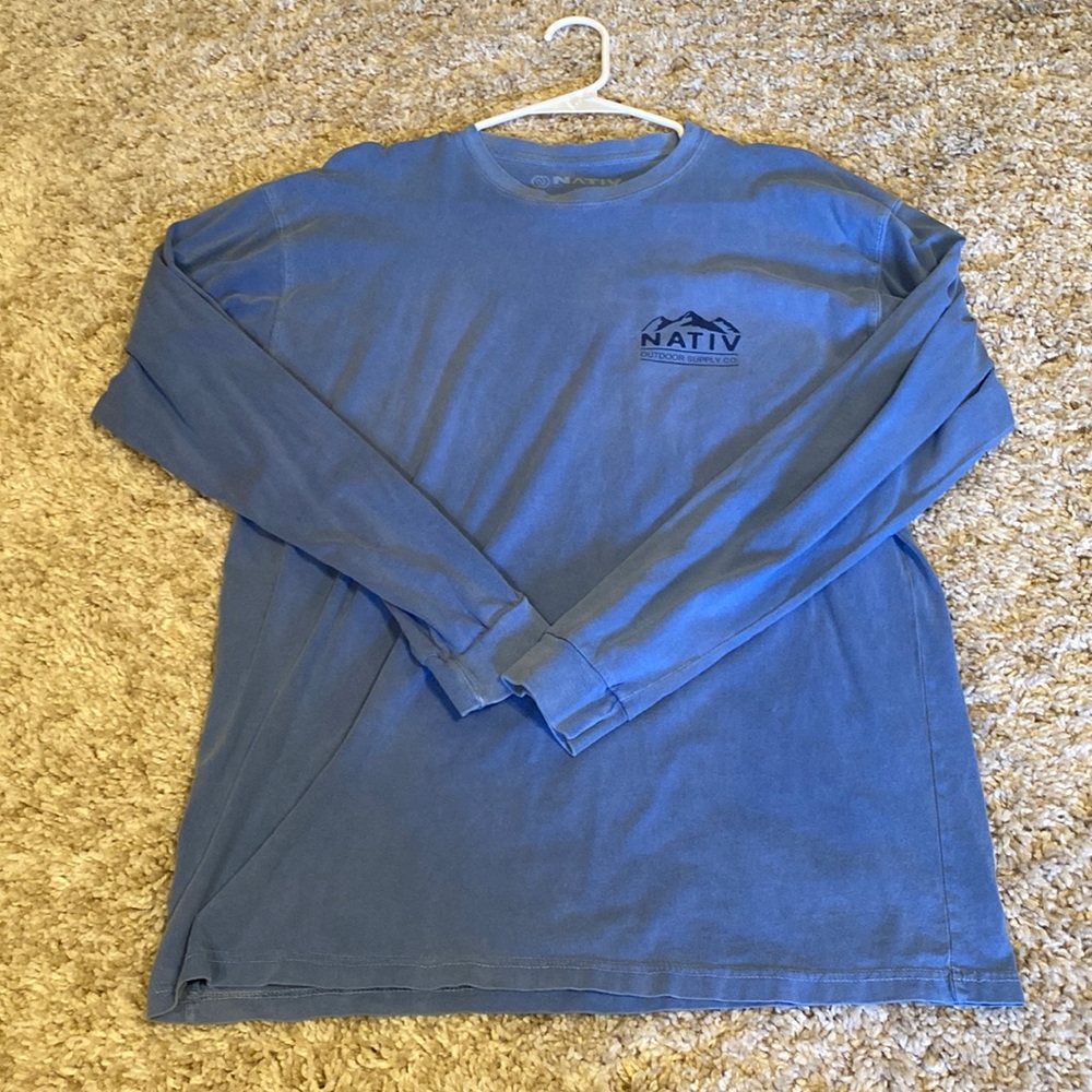 Men’s Large Nativ long sleeve tee